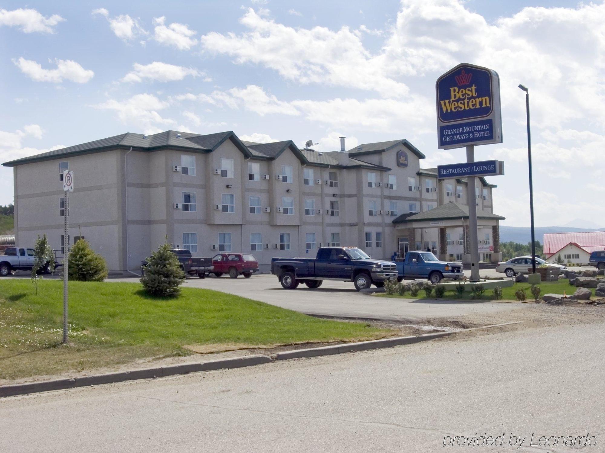 Grande Cache Inn & Suites Exterior foto